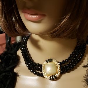 🛍Necklace/in Black  Onix, Mother of Pearl/